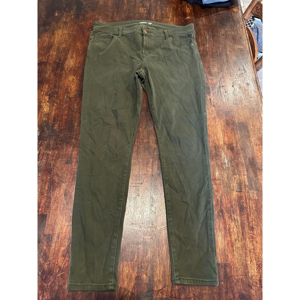 Old Navy Rockstar Super Skinny Women 14 Green Excellent 24/7 Stretch Pants